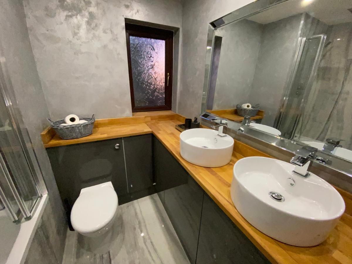 Hollemeadow Villa Bloxwich Ngoại thất bức ảnh