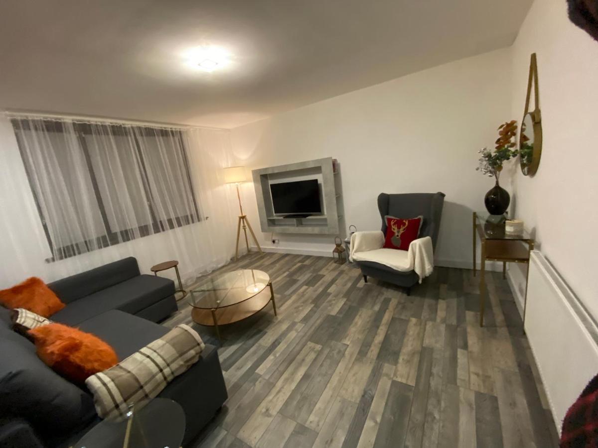Hollemeadow Villa Bloxwich Ngoại thất bức ảnh