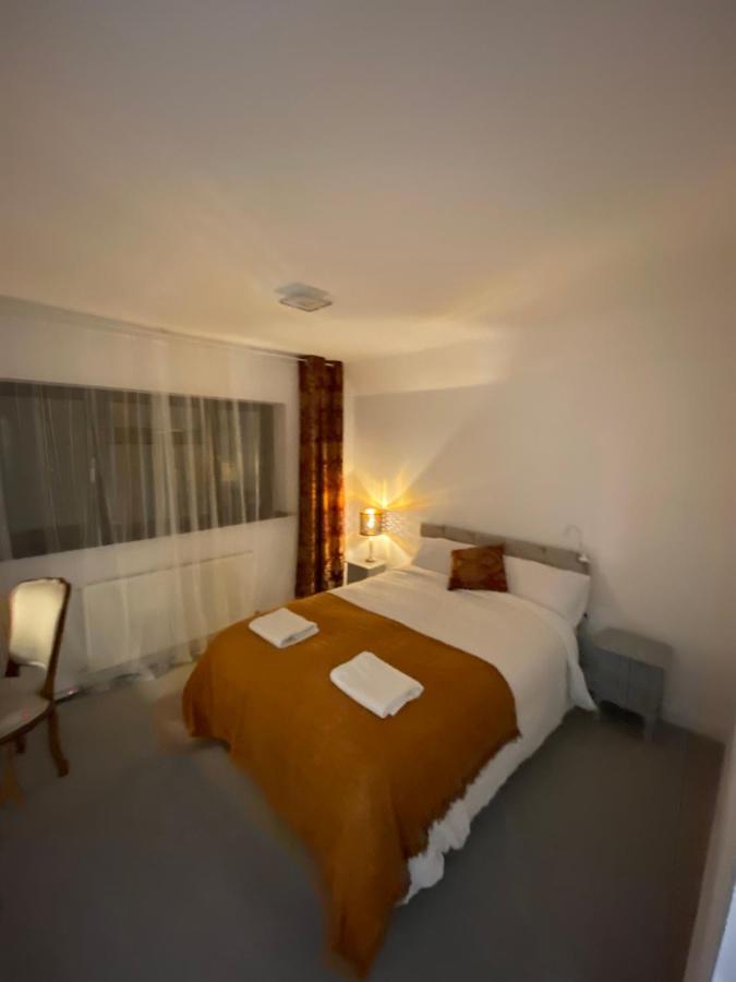Hollemeadow Villa Bloxwich Ngoại thất bức ảnh
